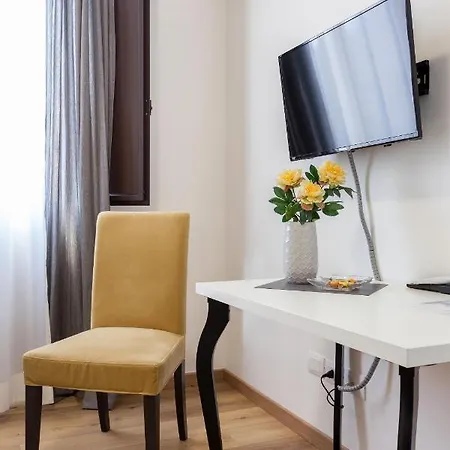 Centre Grotte Bianche 아파트 *