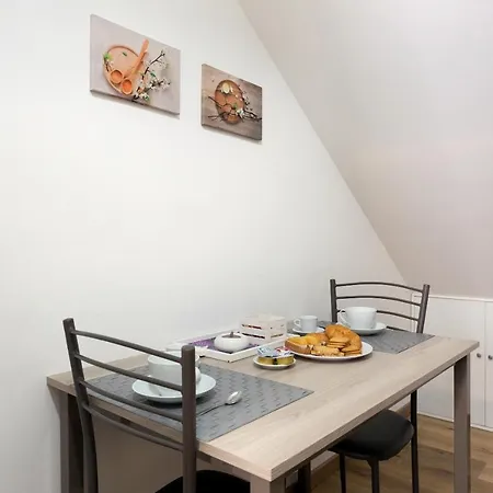 아파트 Centre Grotte Bianche *